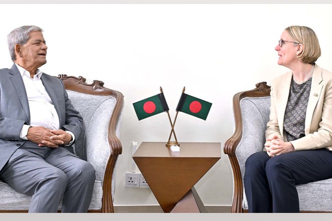 গণতন্ত্র শক্তিশালী করতে সহযোগিতার আশ্বাস যুক্তরাজ্যের