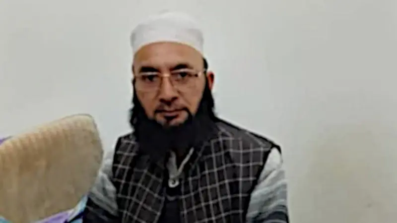 কাশ্মীরে দাড়ি-টুপি থাকলেই ‘সন্ত্রাসী’ তকমা